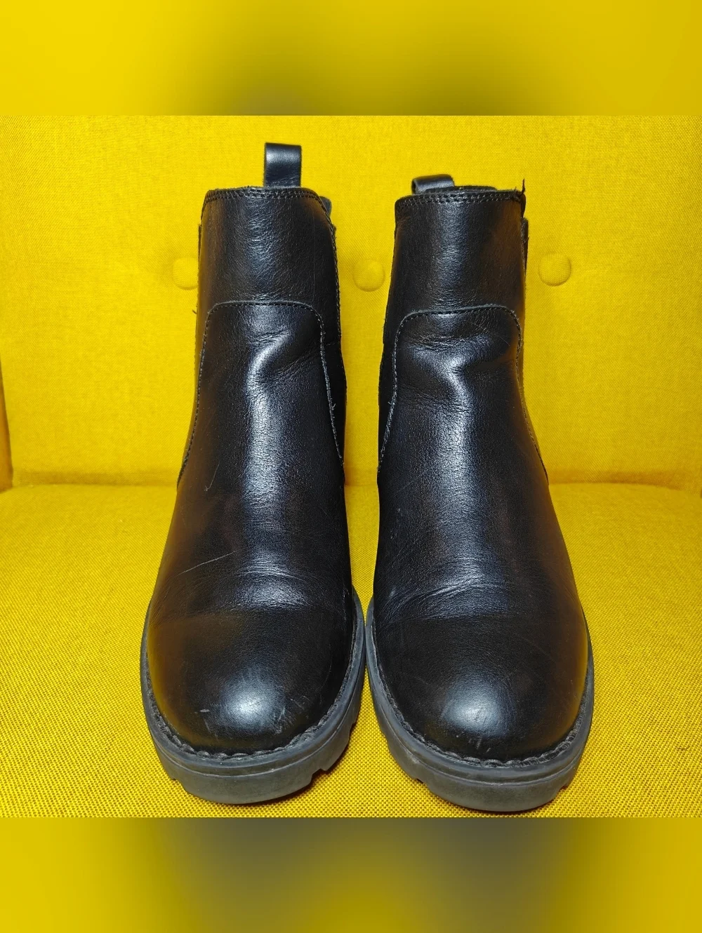 BOC Born Women's Black Leather Stretch Pull-On Chelsea Boots High Heel Shoes 10M